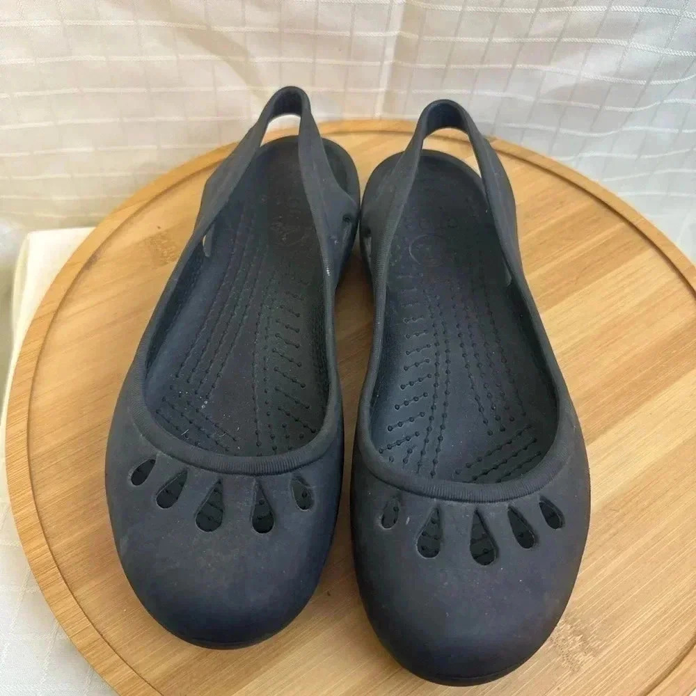 Women’s Croc Size 8 Black Mary Jane Slip On Ballet